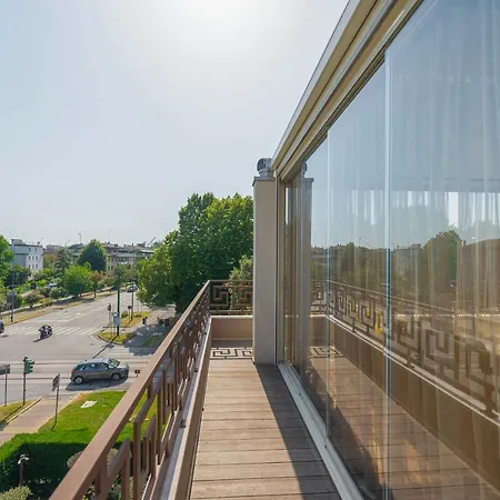 Apartment Venice New Luxury Penthouse - Free Parking And Roof Terrace